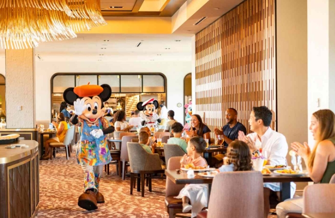 disney park restaurants